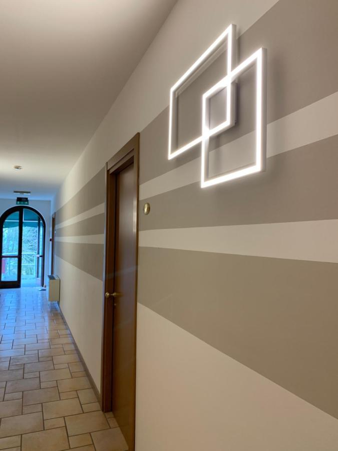 Hotel Lory Ficarolo 外观 照片